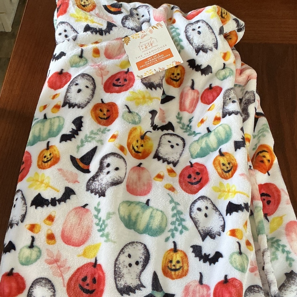 Halloween Ghosts and Pumpkins Throw Blanket- 1 Blanket